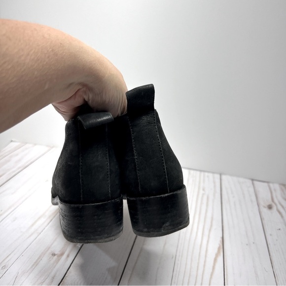 Eileen Fisher Black Leather Ankle Boots Size 6.5 - Picture 2 of 9
